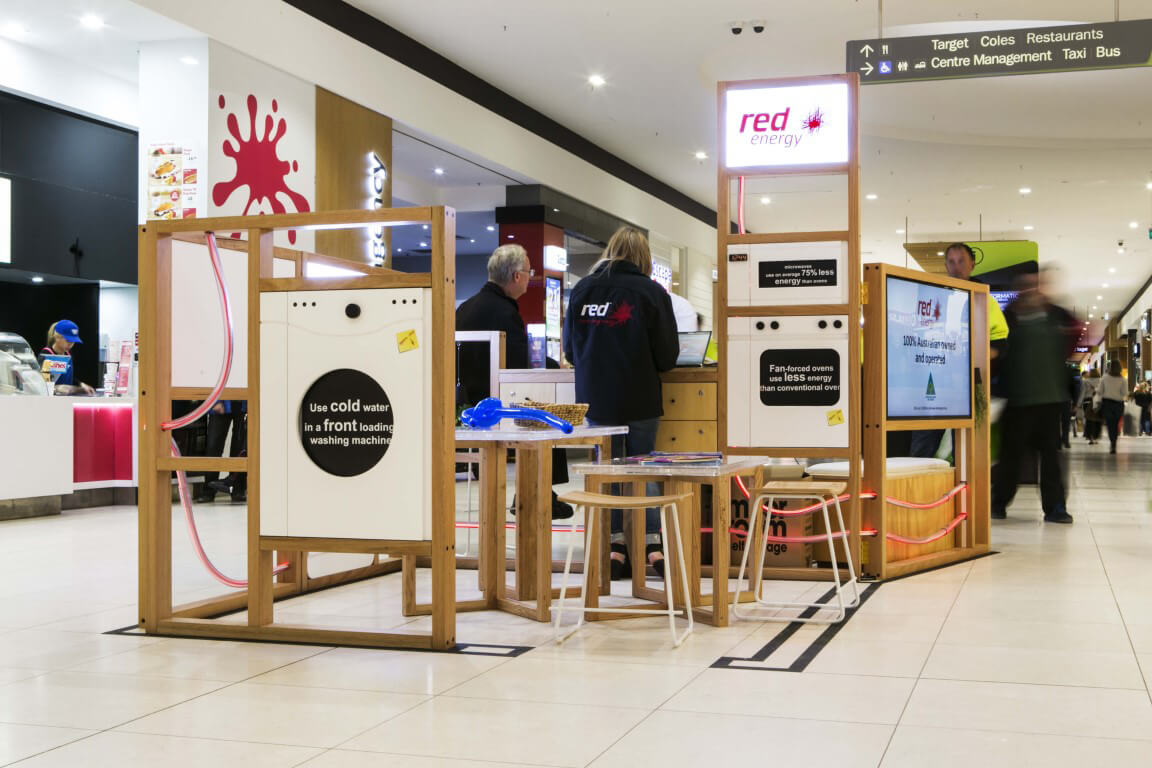Red Energy Kiosk and staff.