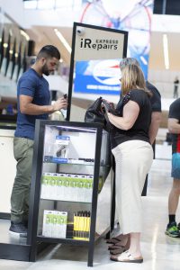 Customers at Express iRepairs