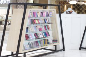 mobile cover shelf